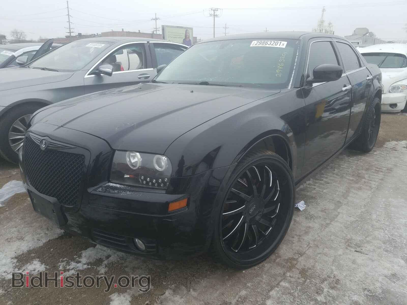 2010 CHRYSLER 300 - VIN: 2C3CA9CT4AH279765 - Фото 2