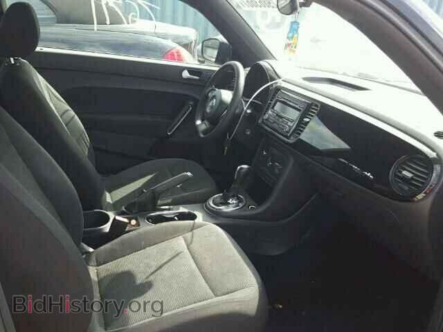 2012 VOLKSWAGEN BEETLE - VIN: 3VWFP7ATXCM646698 - Фото 5
