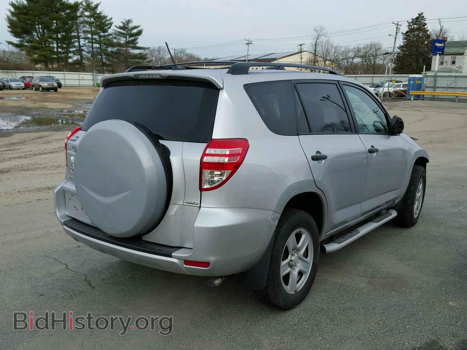 2011 TOYOTA RAV4 - VIN: 2T3JF4DV8BW100104 - Фото 4