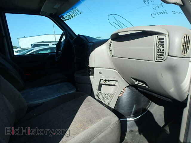 2002 Chevrolet ASTRO (VIN 1GCDM19X82B101709) — фото 5 из 10