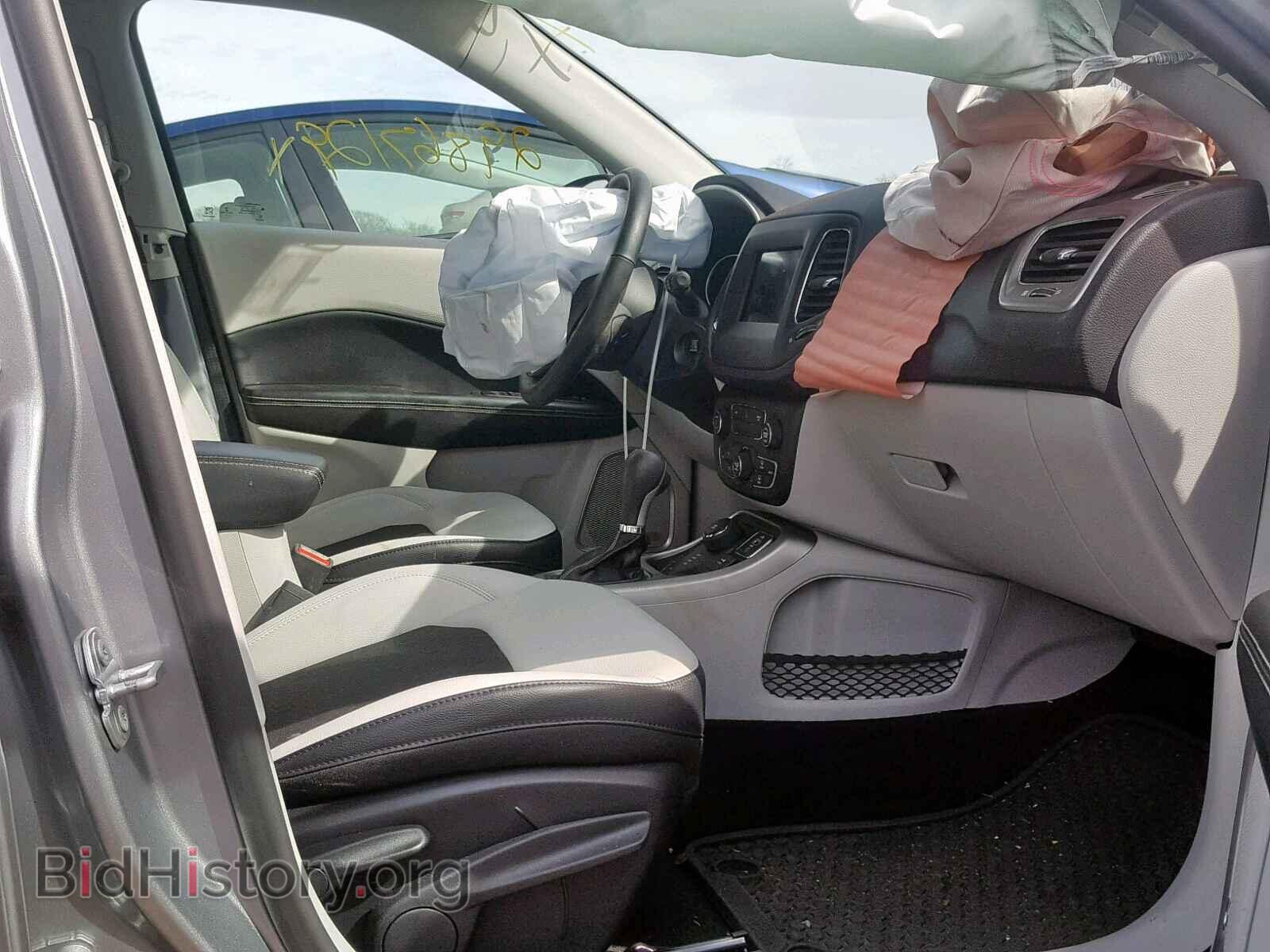 2017 JEEP COMPASS LA - VIN: 3C4NJDBB1HT667764 - Photo 5