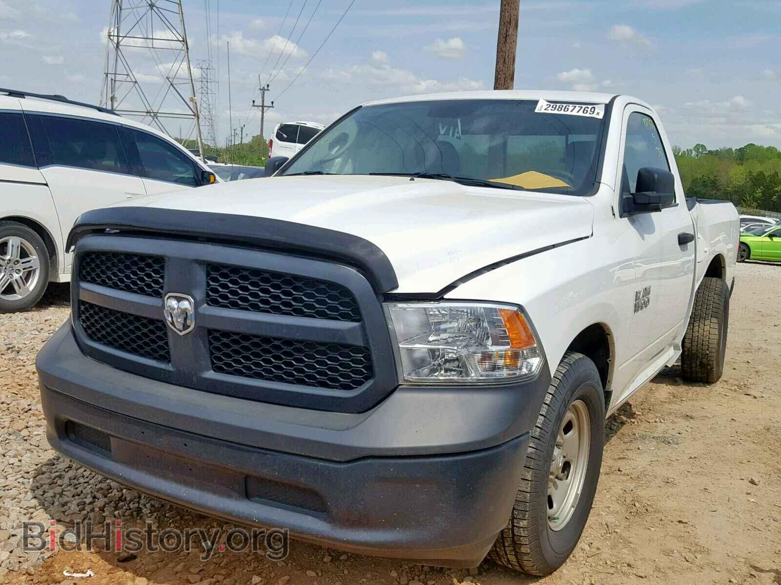 2017 RAM 1500 ST - VIN: 3C6JR6DG4HG757082 - Фото 2
