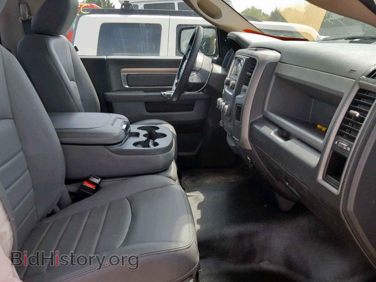 2017 RAM 1500 ST - VIN: 3C6JR6DG4HG757082 - Фото 5