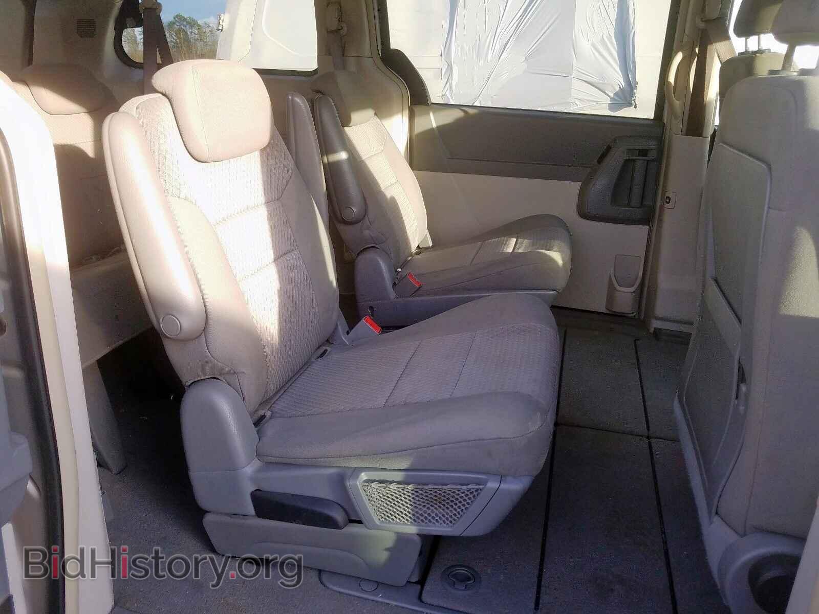 2008 CHRYSLER MINIVAN - VIN: 2A8HR54P18R743855 - Фото 6