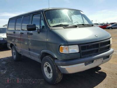1996 Dodge RAM VAN RAM Wagon, зеленый — VIN 2B4HB15Y6TK115915, Copart
