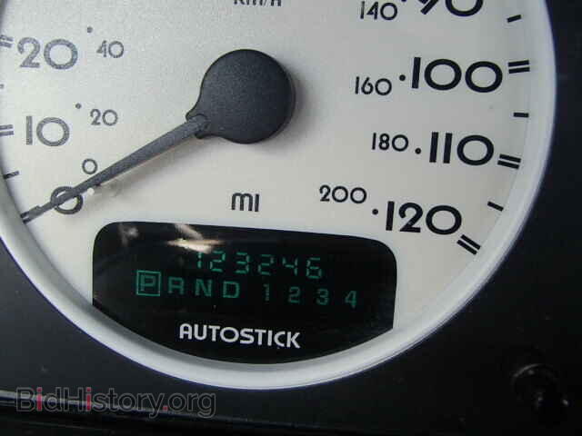 2000 CHRYSLER SEBRING - VIN: 3C3EL55H8YT208073 - Фото 8