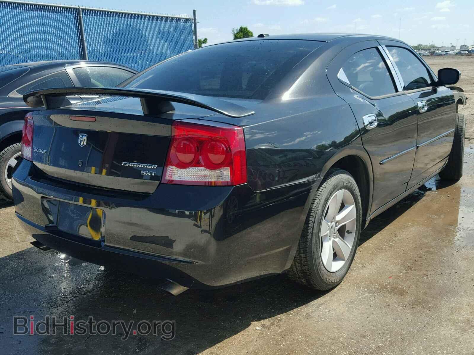 2010 DODGE CHARGER - VIN: 2B3CA3CV9AH213868 - Фото 4