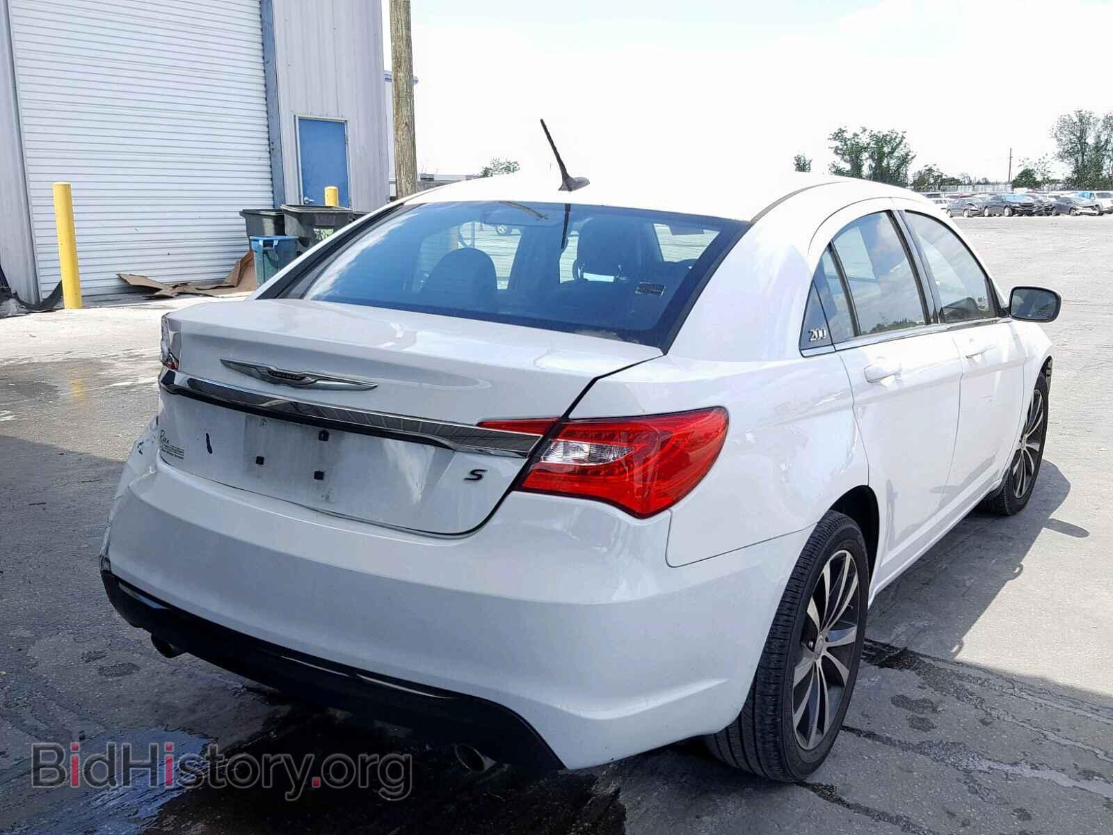 2013 CHRYSLER 200 - VIN: 1C3CCBCG9DN609562 - Photo 4