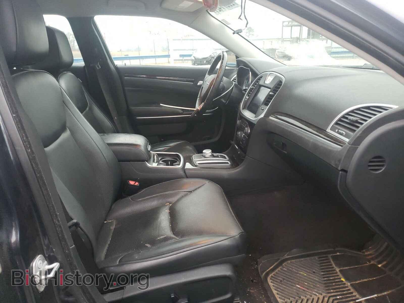 2018 CHRYSLER 300 - VIN: 2C3CCAKG2JH177638 - Фото 5