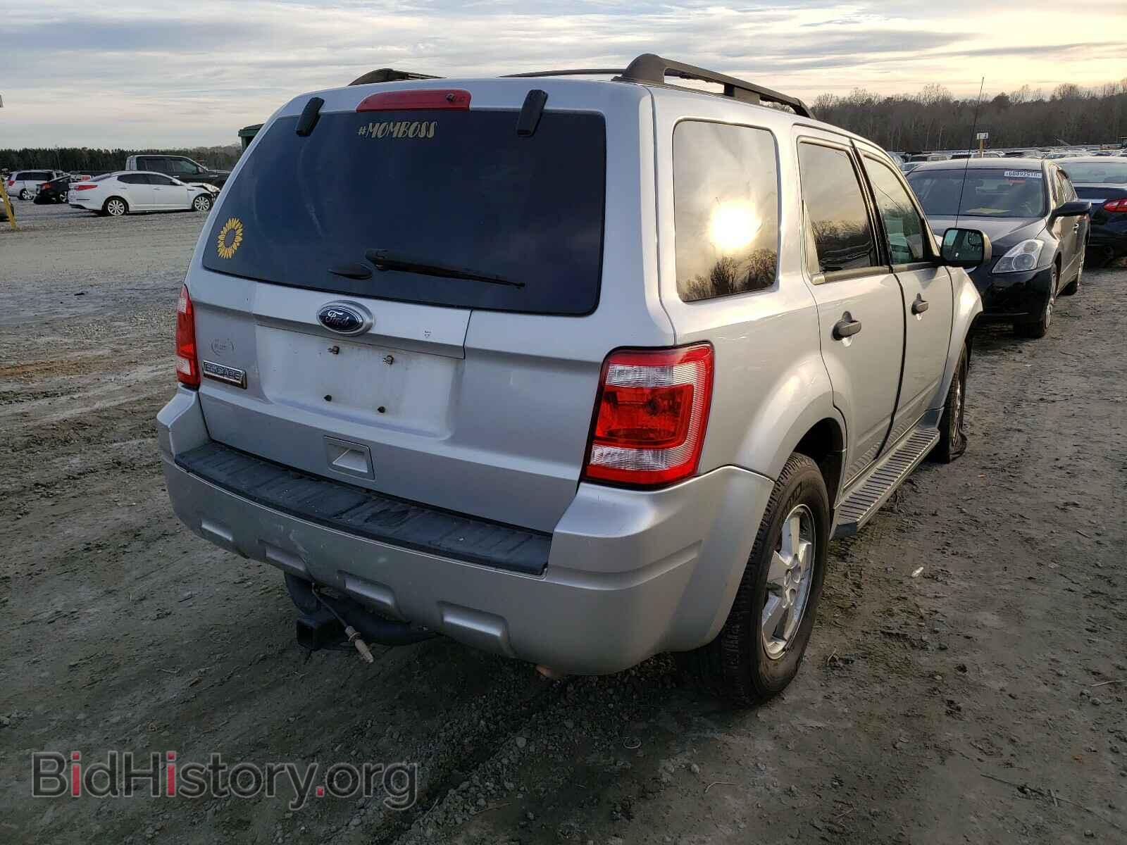 2011 FORD ESCAPE - VIN: 1FMCU9D77BKA78162 - Фото 4