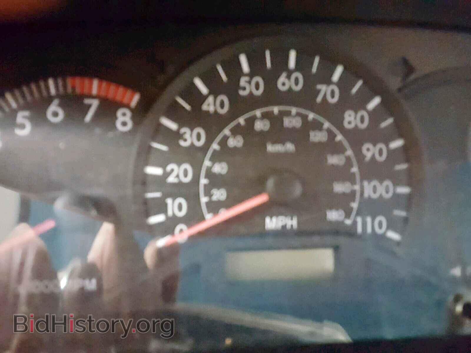 2003 TOYOTA COROLLA - VIN: 2T1BR32E13C045208 - Photo 8