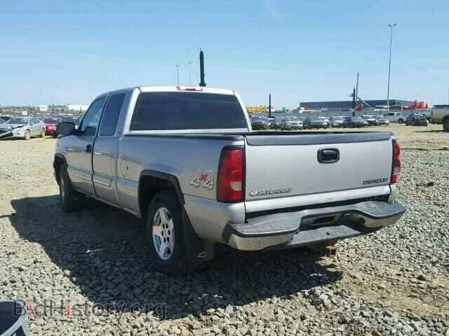 2005 CHEVROLET SILVERADO - VIN: 2GCEK19B151270165 - Фото 3