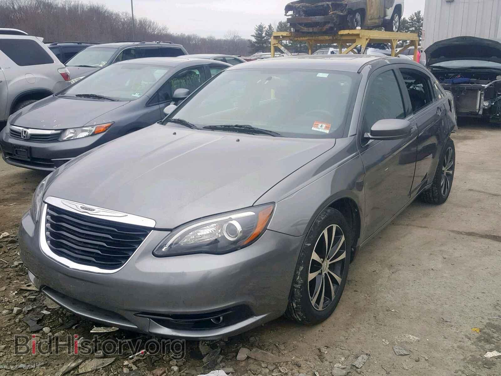 2013 CHRYSLER 200 - VIN: 1C3CCBCG1DN602573 - Photo 2