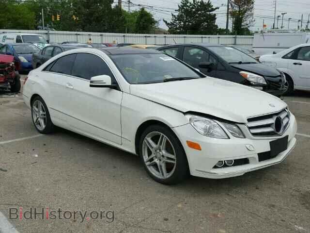 Photo WDDKJ5GB9BF085128 - MERCEDES-BENZ E 2011