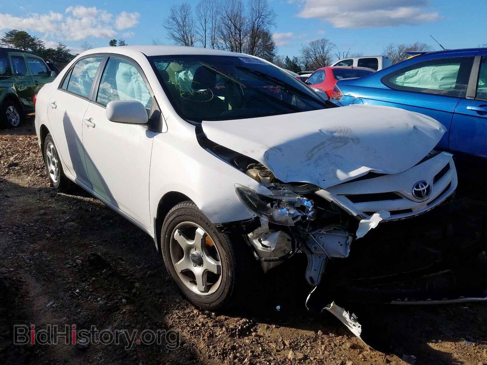 Photo 2T1BU4EE4BC665324 - TOYOTA COROLLA 2011
