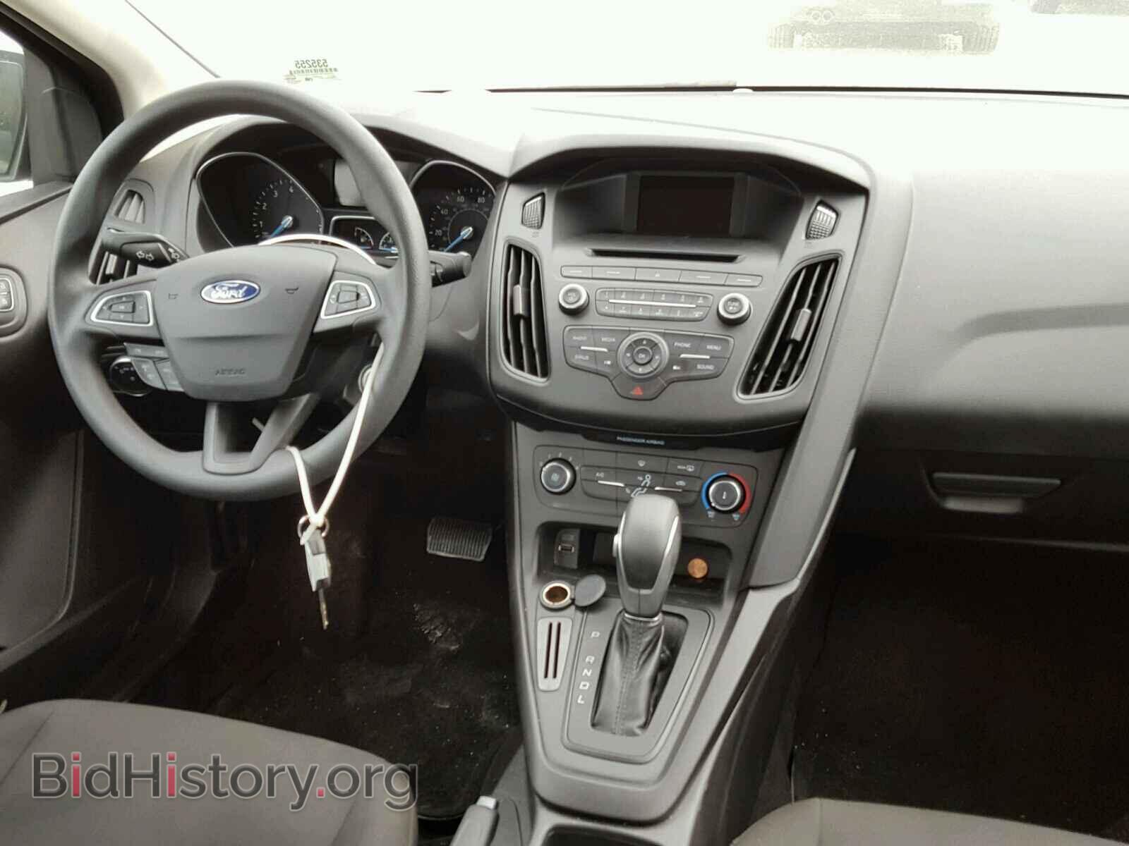 2017 FORD FOCUS - VIN: 1FADP3F28HL329651 - Фото 9