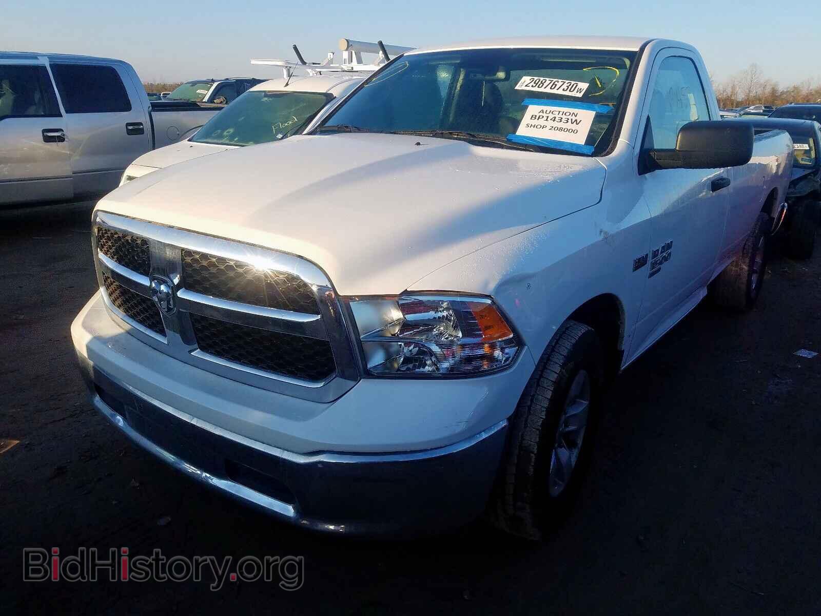 2019 RAM 1500 CLASS - VIN: 3C6JR6DT9KG561532 - Фото 2