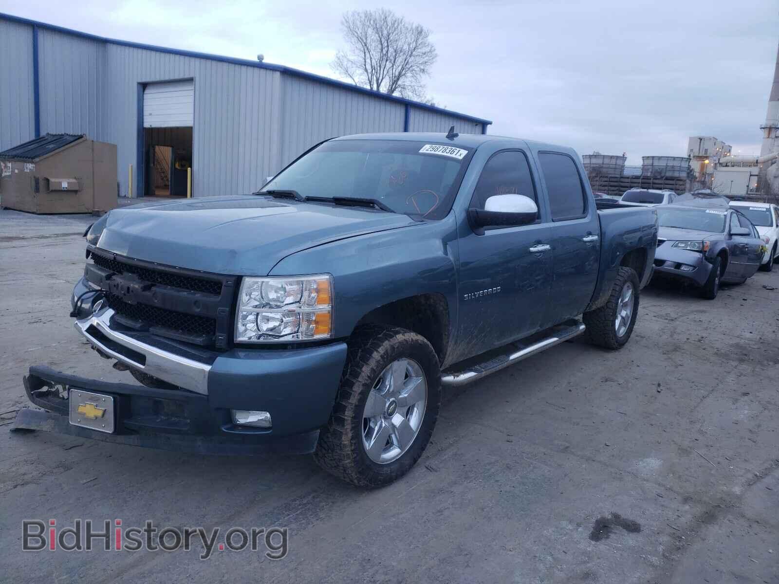 2011 CHEVROLET SILVERADO - VIN: 3GCPCSE05BG211462 - Фото 2