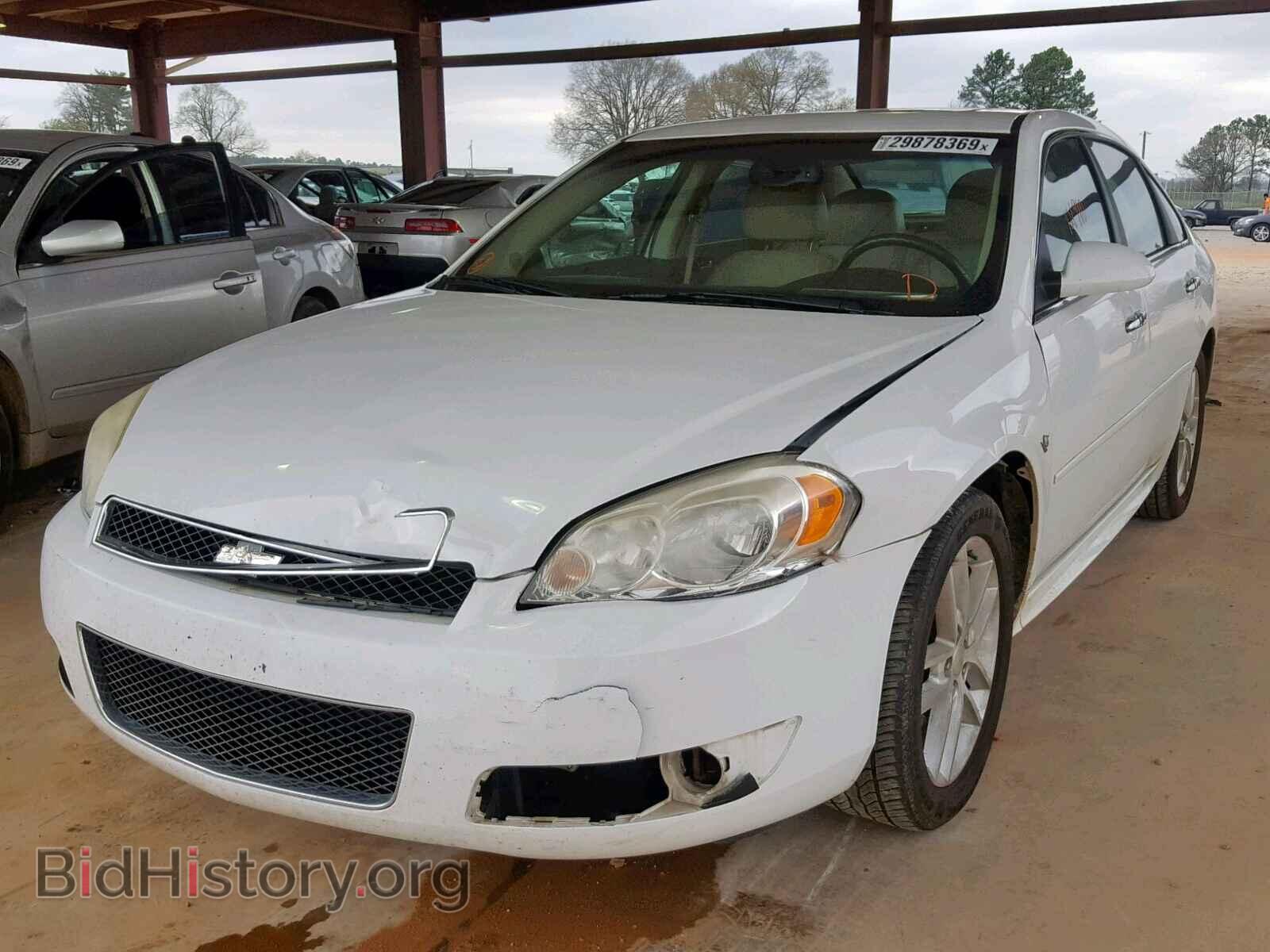 2013 CHEVROLET IMPALA - VIN: 2G1WC5E34D1228989 - Фото 2