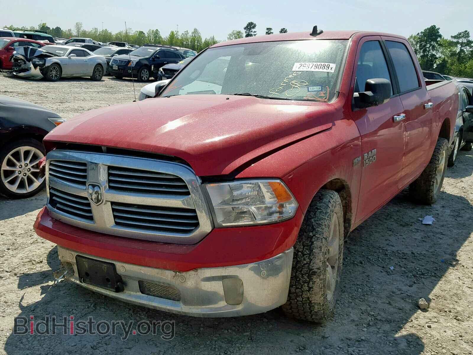 2017 RAM 1500 SLT - VIN: 3C6RR6LT1HG795564 - Фото 2