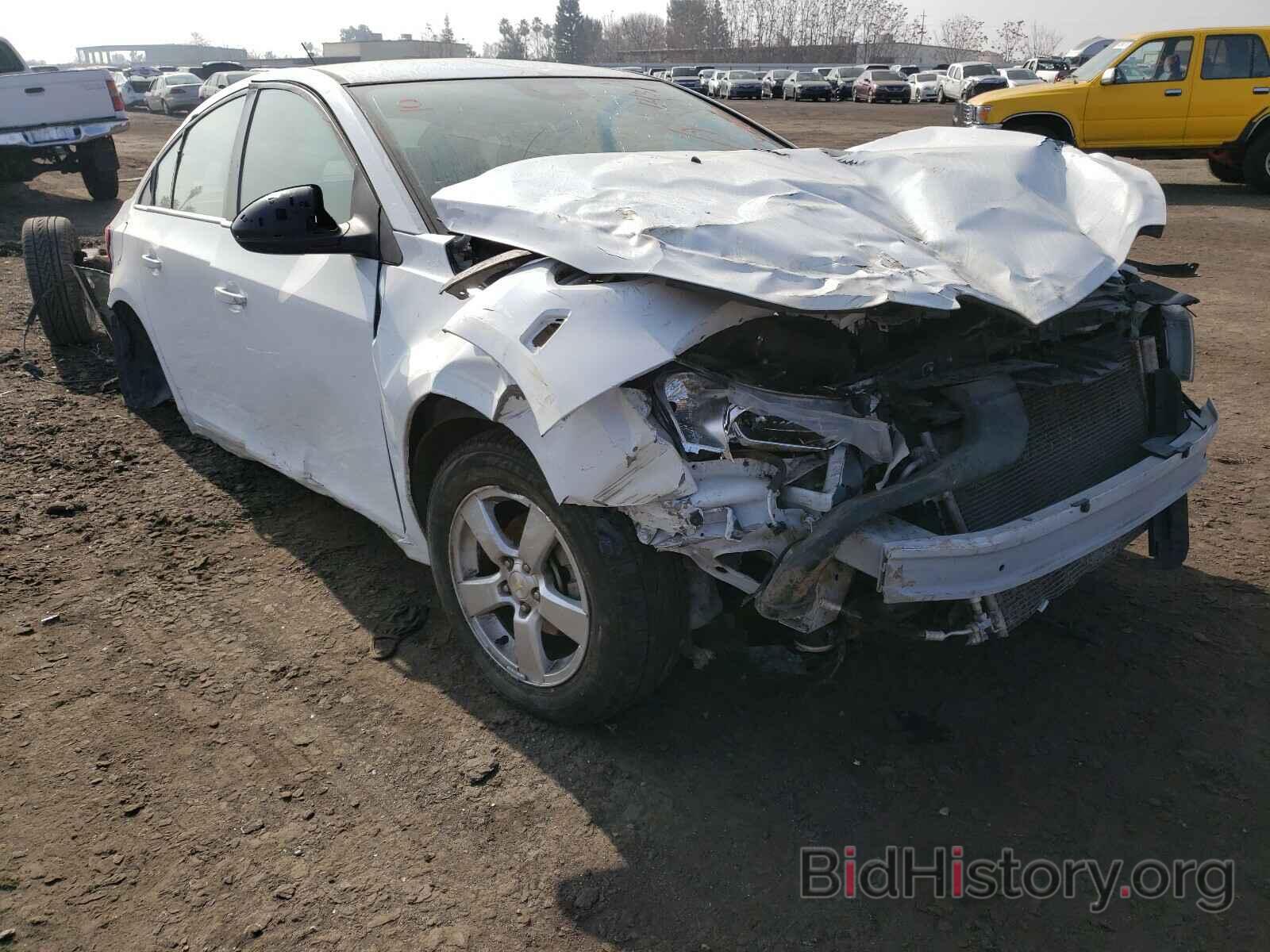 Photo 1G1PE5SB1G7161883 - CHEVROLET CRUZE 2016