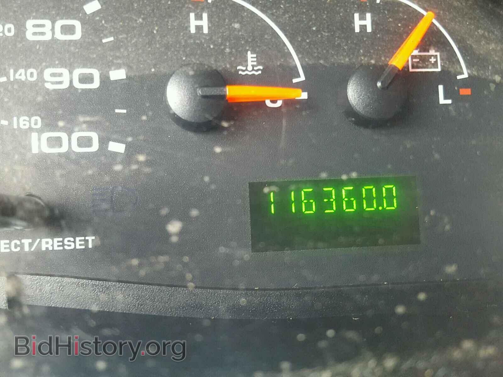 2004 FORD ECONOLINE - VIN: 1FBSS31L74HB07605 - Photo 8