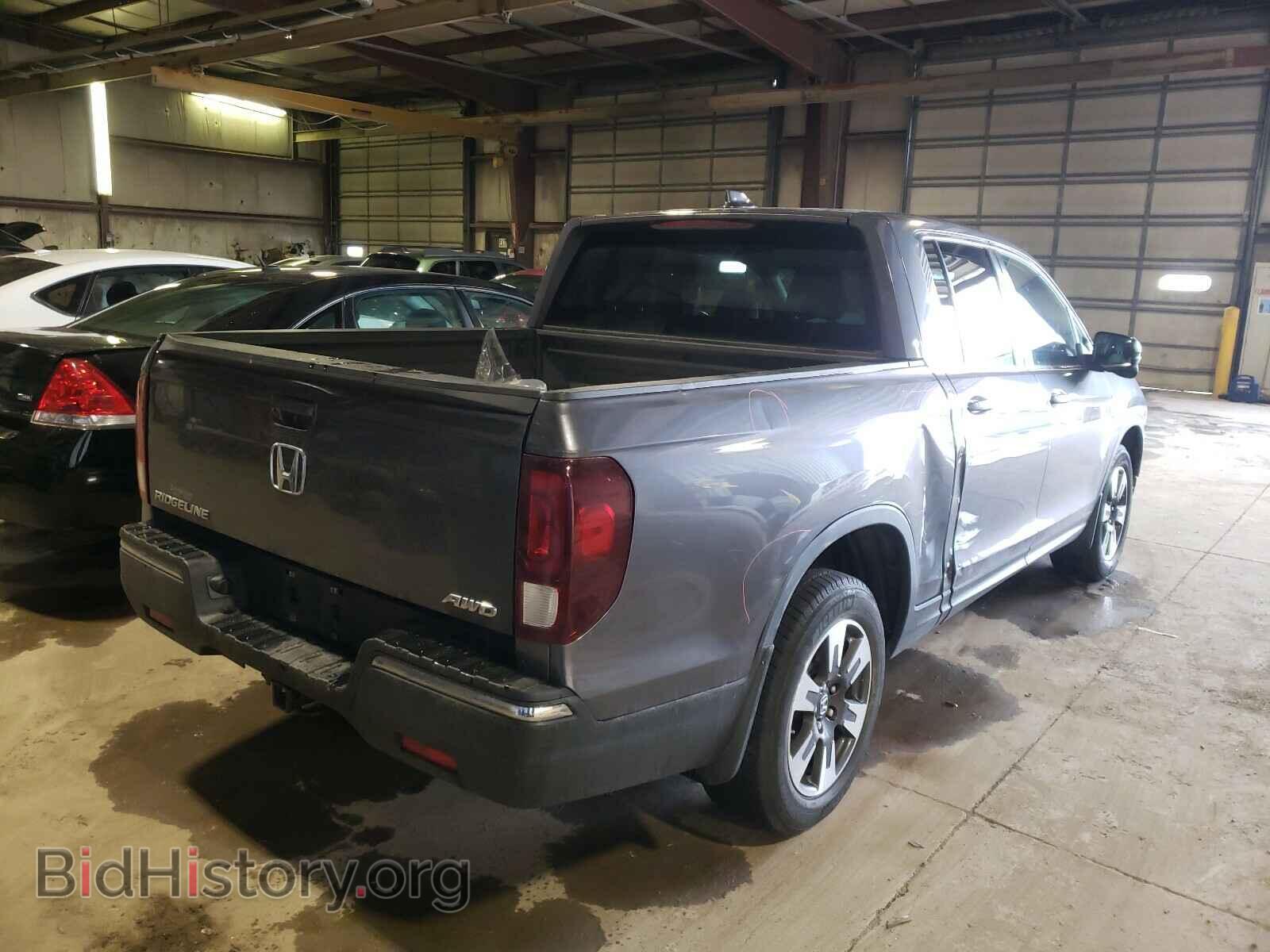 2017 HONDA RIDGELINE - VIN: 5FPYK3F67HB002780 - Фото 4