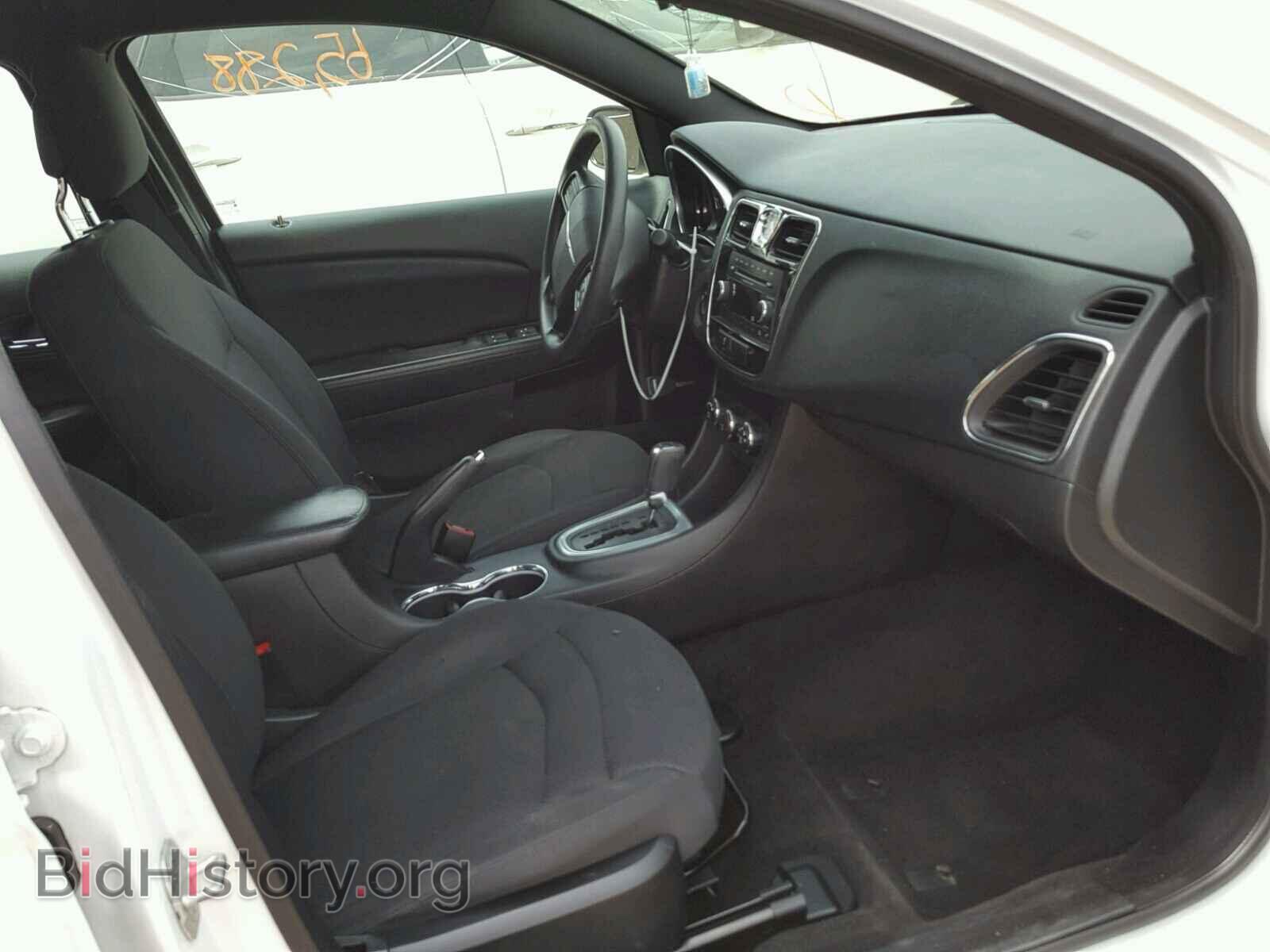 2014 CHRYSLER 200 - VIN: 1C3CCBAB7EN213980 - Фото 5