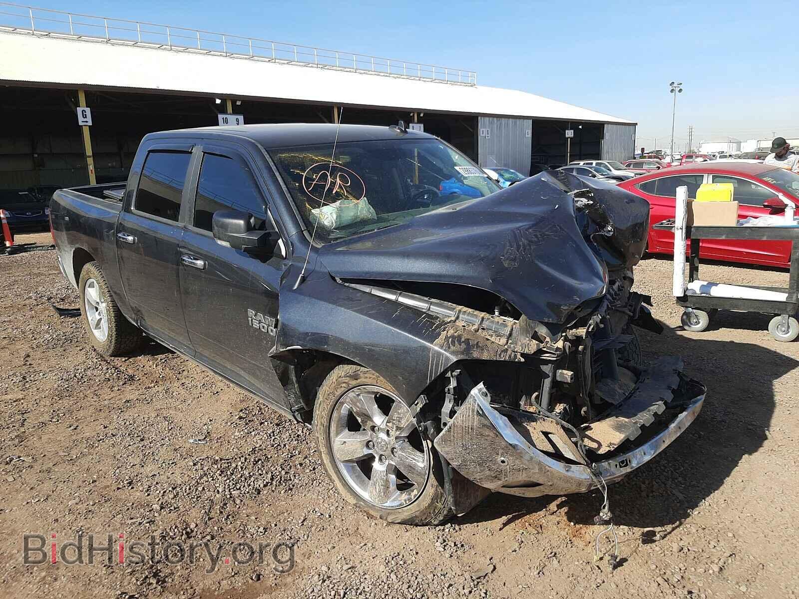 Photo 3C6RR7LT6GG376887 - RAM 1500 2017