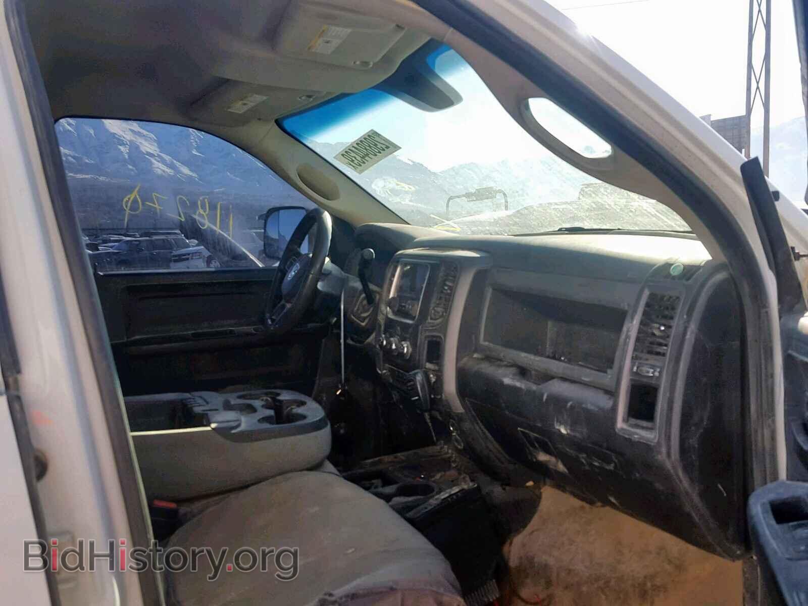 2013 RAM 3500 ST - VIN: 3C63R3GL0DG563255 - Фото 5