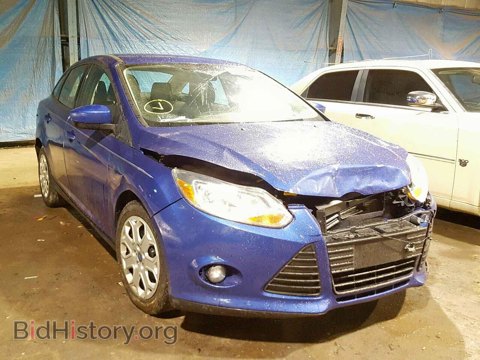 Photo 1FAHP3F29CL393501 - FORD FOCUS SE 2012