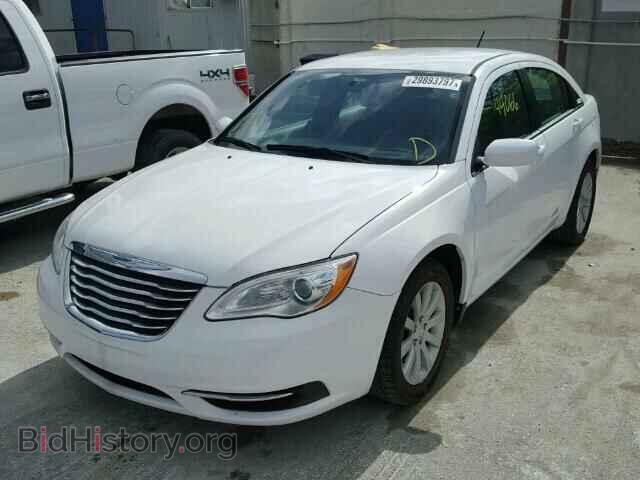 2012 CHRYSLER 200 - VIN: 1C3CCBBBXCN135061 - Фото 2