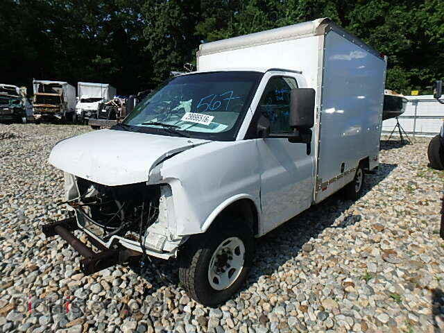2005 GMC SAVANA - VIN: 1GDGG31VX51901766 - Фото 2