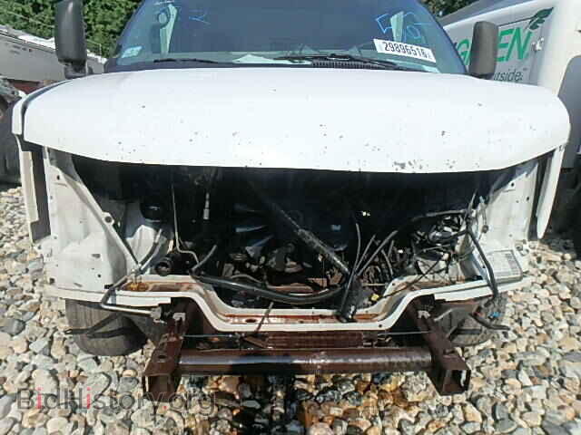 2005 GMC SAVANA - VIN: 1GDGG31VX51901766 - Фото 9