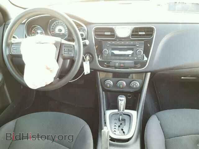 2012 CHRYSLER 200 - VIN: 1C3CCBAB0CN217284 - Фото 9