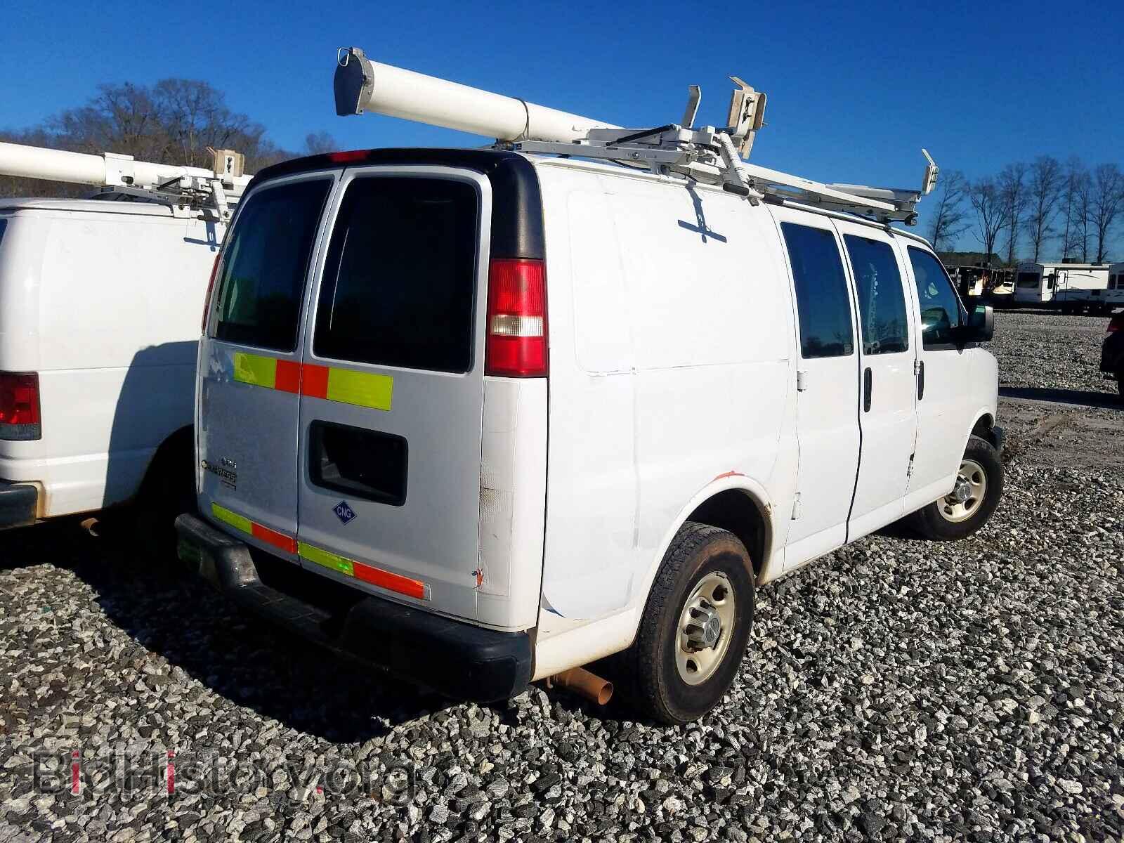 2012 CHEVROLET EXPRESS - VIN: 1GCWGFCB4C1116810 - Фото 4