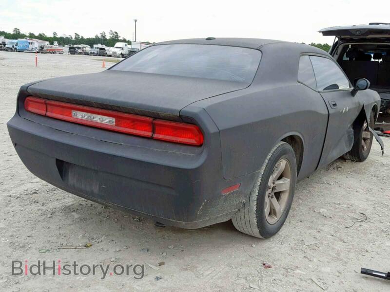 2010 Dodge CHALLENGER (VIN 2B3CJ4DV6AH275281) — photo 4 of 10