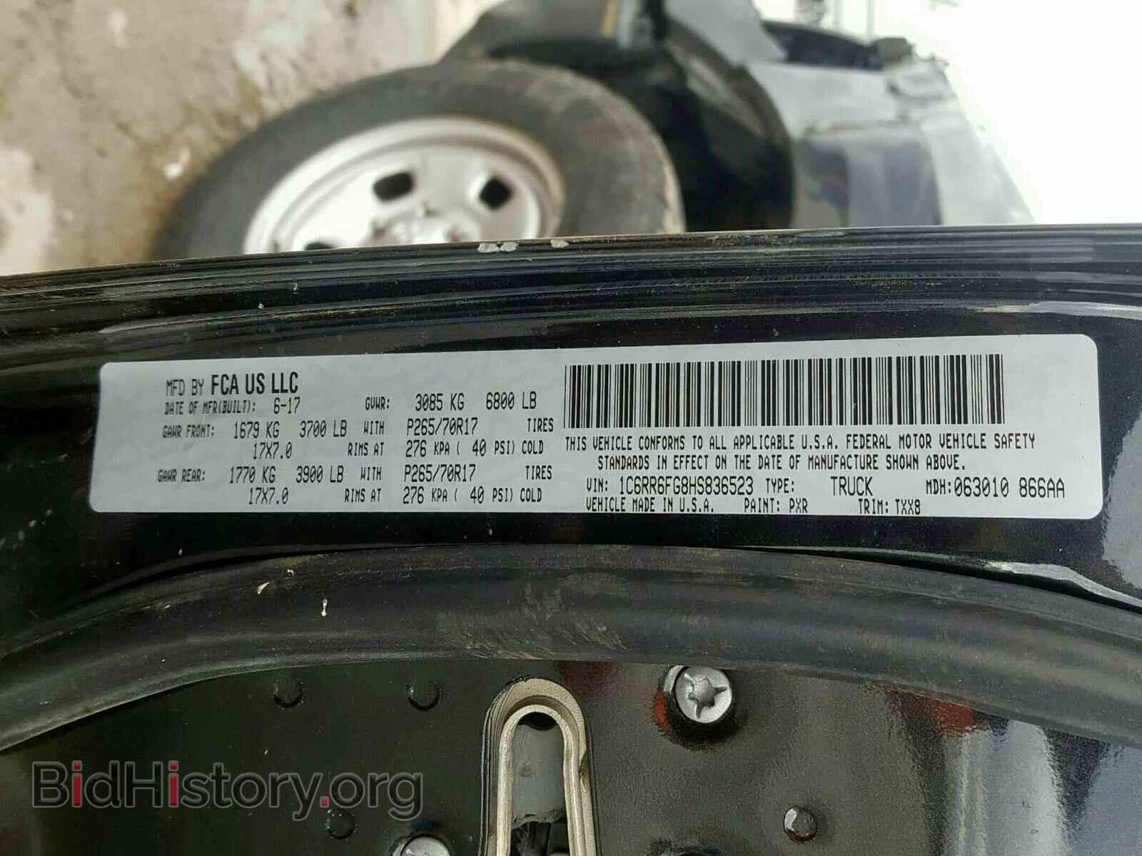 2017 RAM 1500 - VIN: 1C6RR6FG8HS836523 - Photo 10