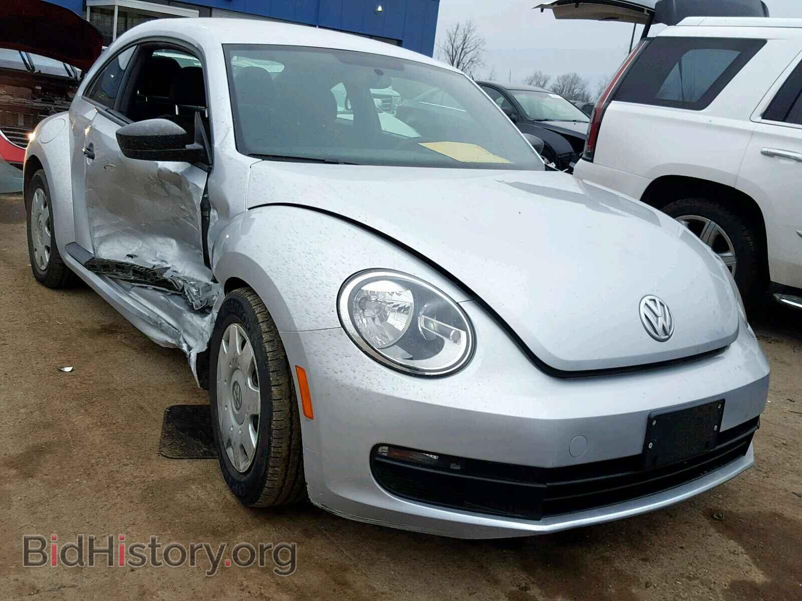 Фотография 3VWFP7AT3CM640208 - VOLKSWAGEN BEETLE 2012