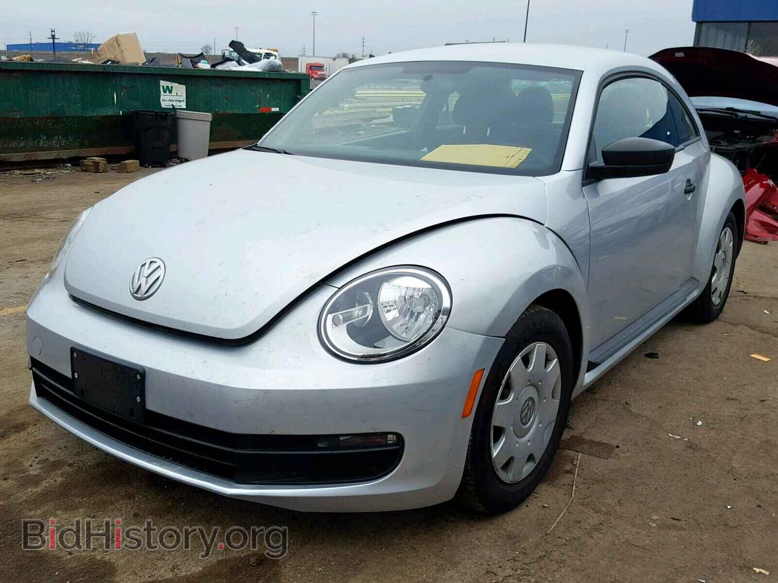 2012 VOLKSWAGEN BEETLE - VIN: 3VWFP7AT3CM640208 - Фото 2