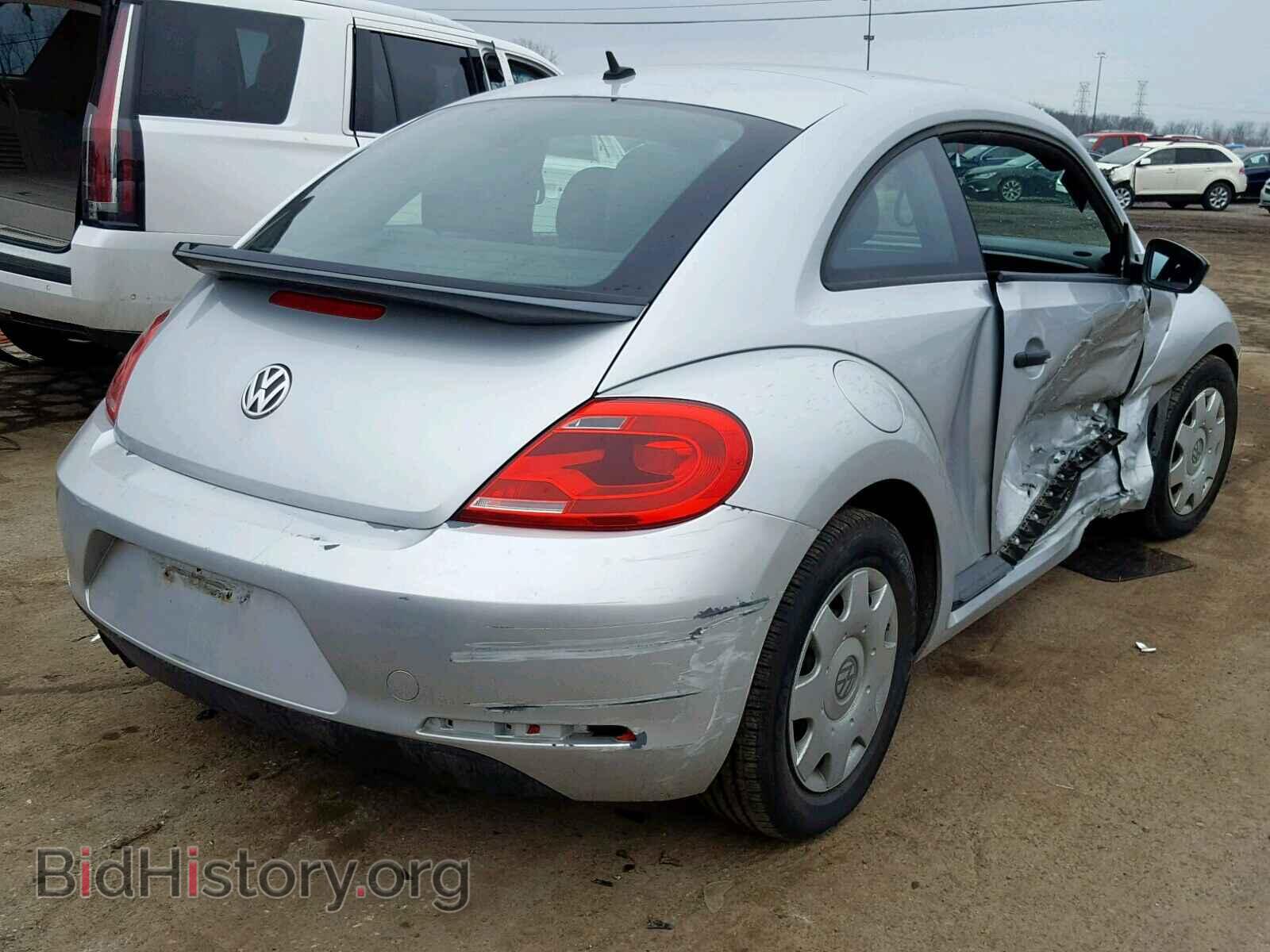 2012 VOLKSWAGEN BEETLE - VIN: 3VWFP7AT3CM640208 - Фото 4