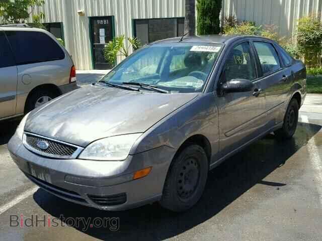 2005 FORD FOCUS - VIN: 1FAFP34N65W257607 - Фото 2