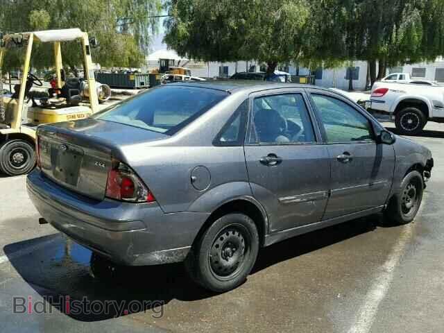 2005 FORD FOCUS - VIN: 1FAFP34N65W257607 - Фото 4