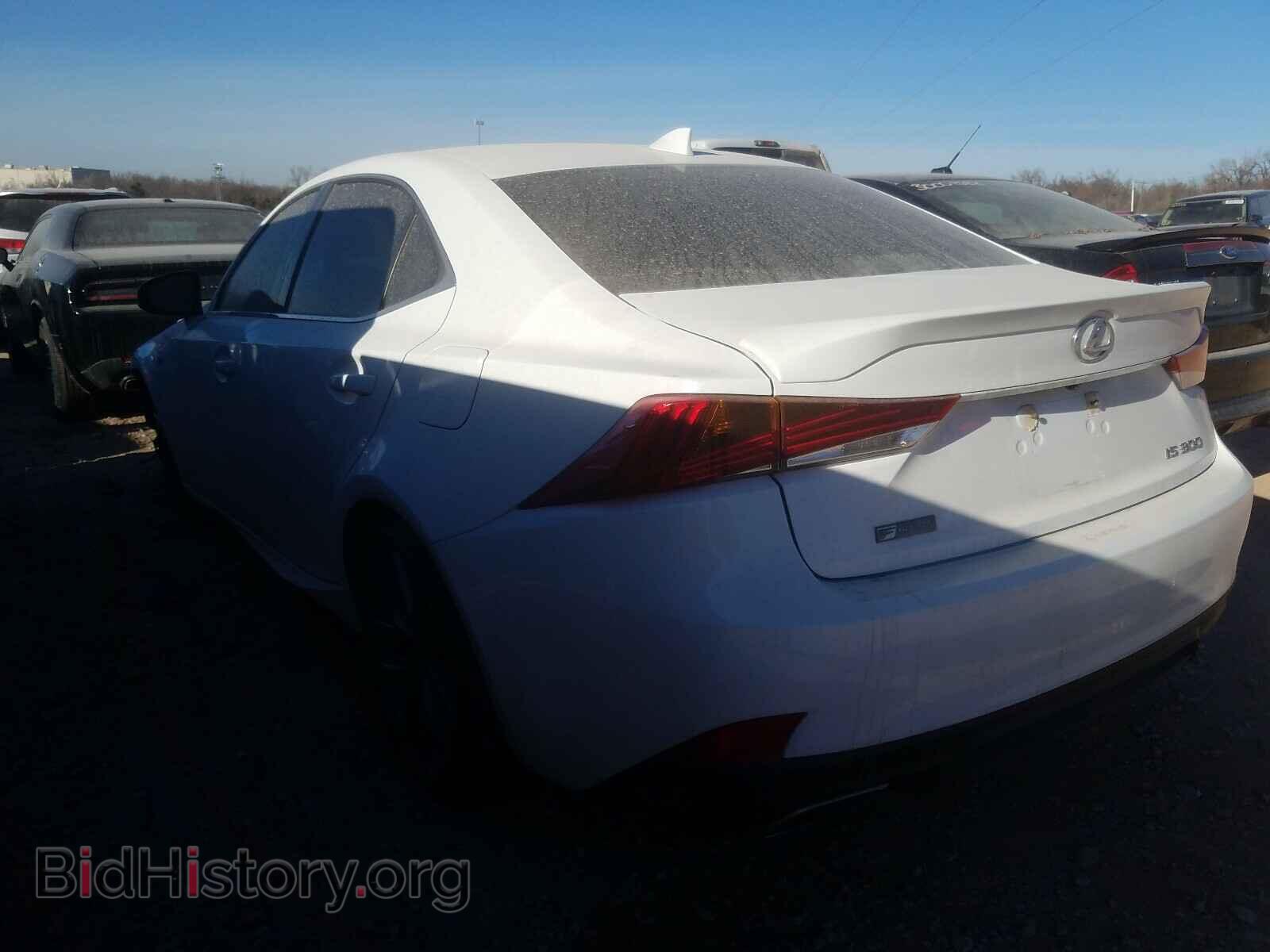 2018 LEXUS IS - VIN: JTHBA1D25J5064013 - Фото 3