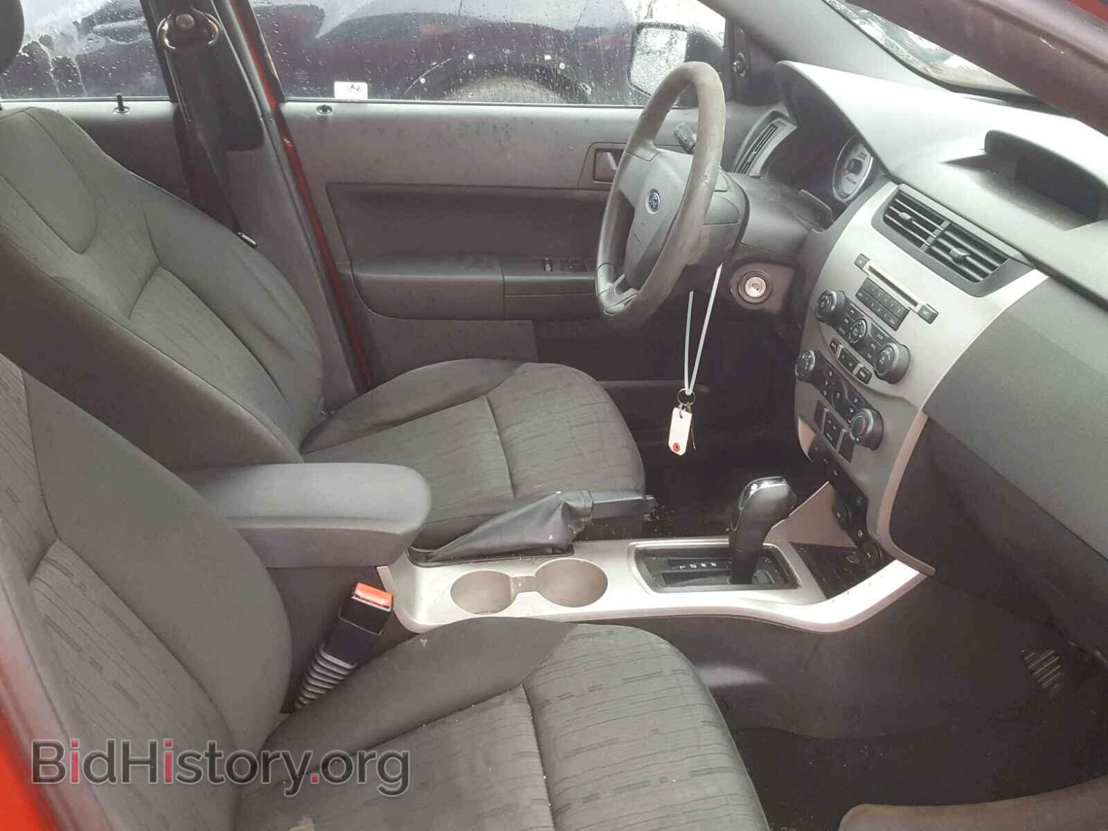 2009 FORD FOCUS - VIN: 1FAHP35N89W194135 - Фото 5