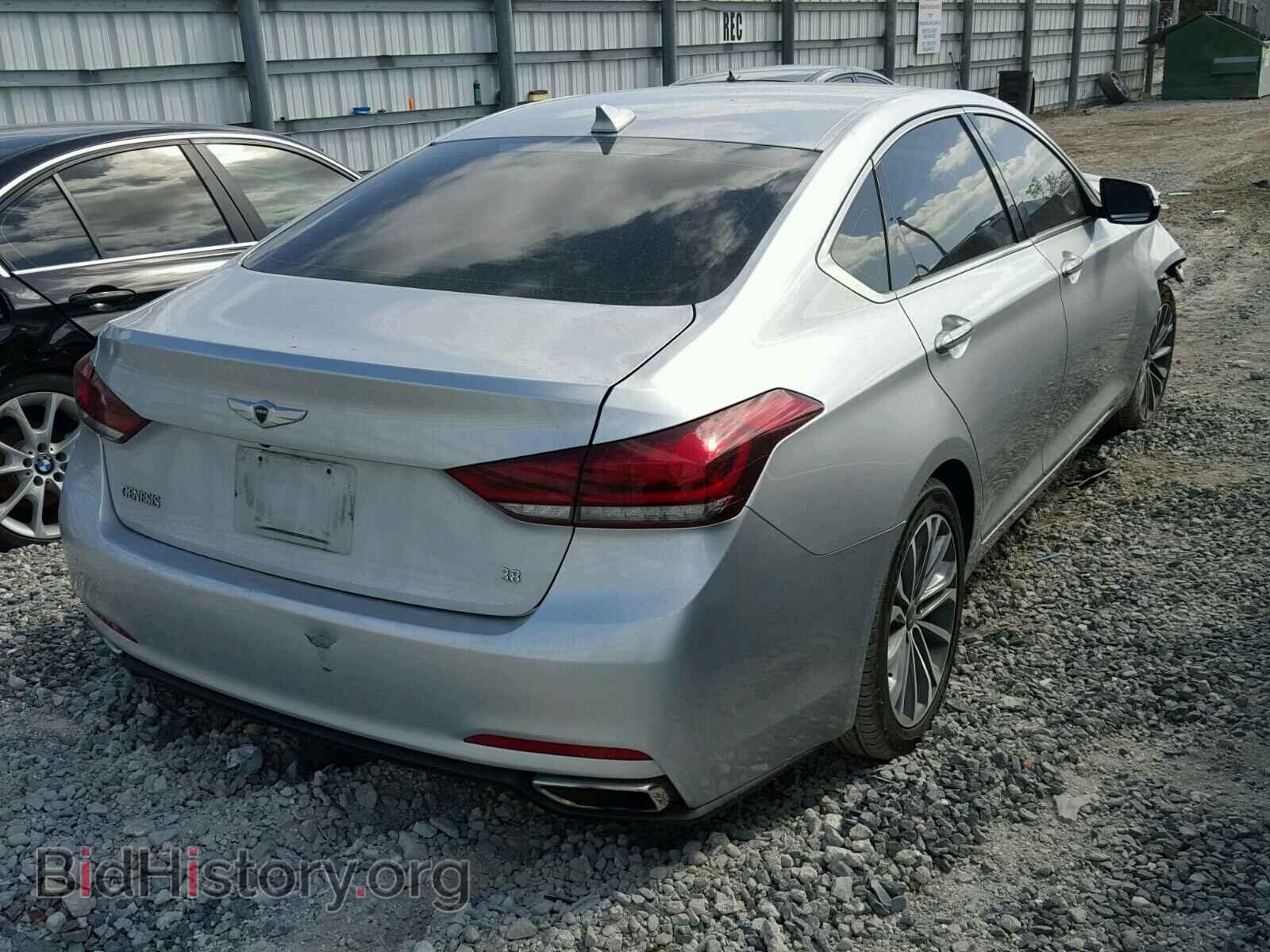 2016 HYUNDAI GENESIS - VIN: KMHGN4JE2GU134332 - Фото 4