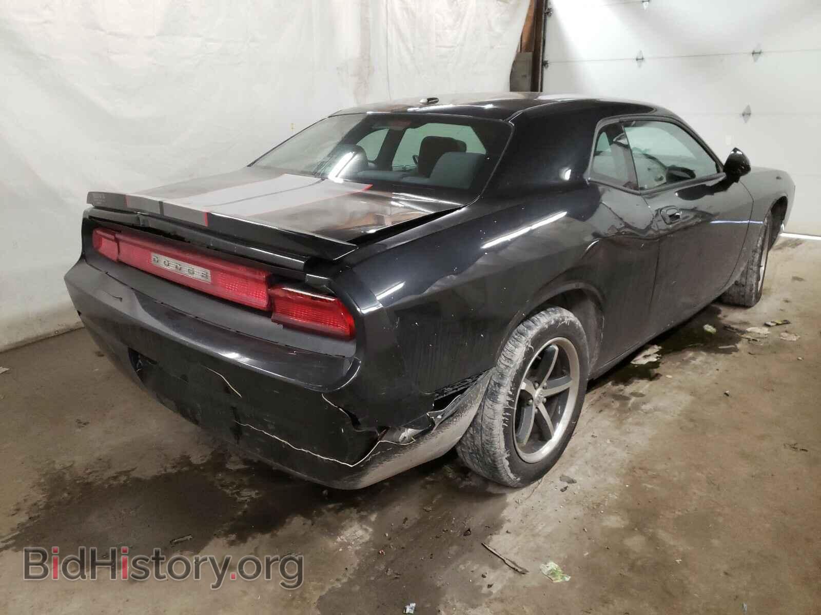 2010 DODGE CHALLENGER - VIN: 2B3CJ4DV3AH154899 - Photo 4