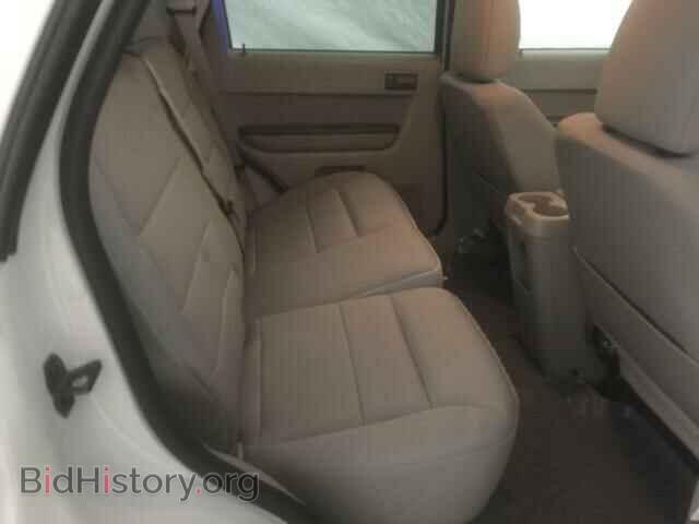 2011 FORD ESCAPE - VIN: 1FMCU0DG4BKB96343 - Фото 6