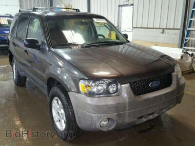2007 Ford ESCAPE Escape XLT, gray — VIN 1FMCU93Z57KB37929, Copart