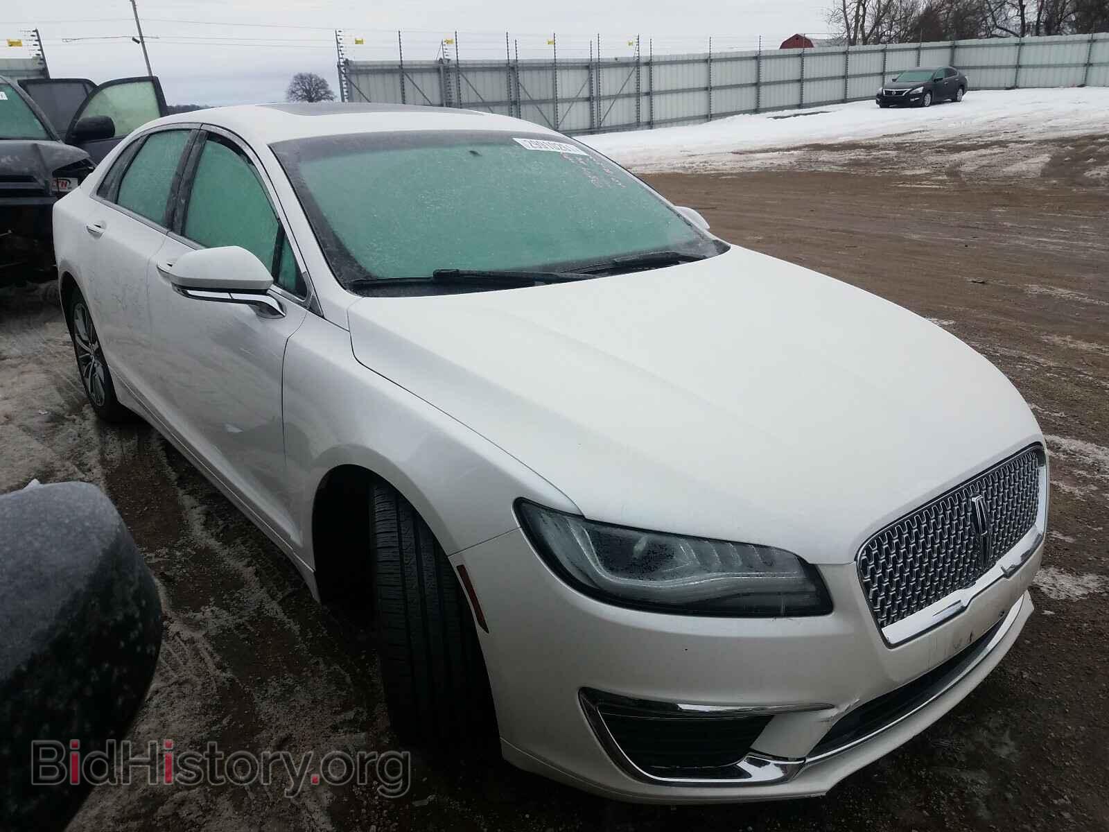 Фотография 3LN6L5D90HR619549 - LINCOLN MKZ 2017